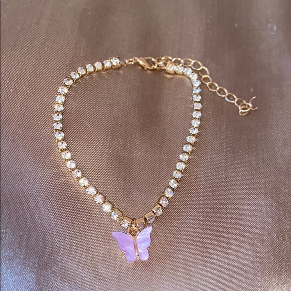 Jewelry - Purple butterfly rhinestone anklet